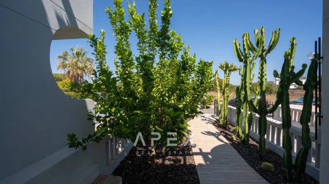 Townhouse in Fonta Santa 900 metres from beach