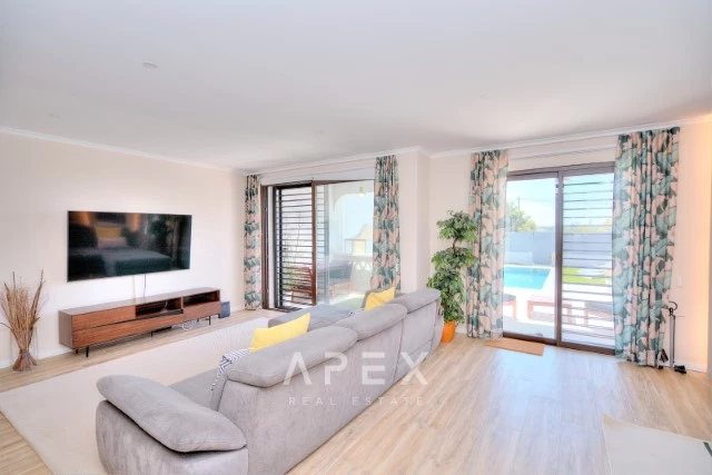 Townhouse in Fonta Santa 900 metres from beach