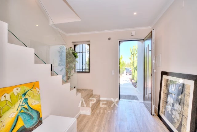 Townhouse in Fonta Santa 900 metres from beach