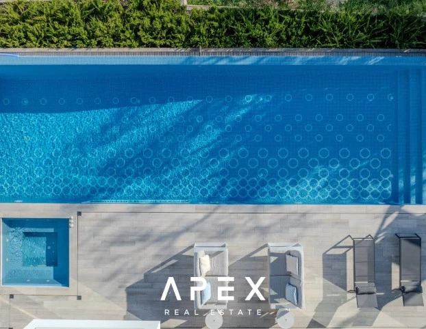 Exclusive Listing | Four Bedroom Modern Luxury Villa with Panoramic Ocean View