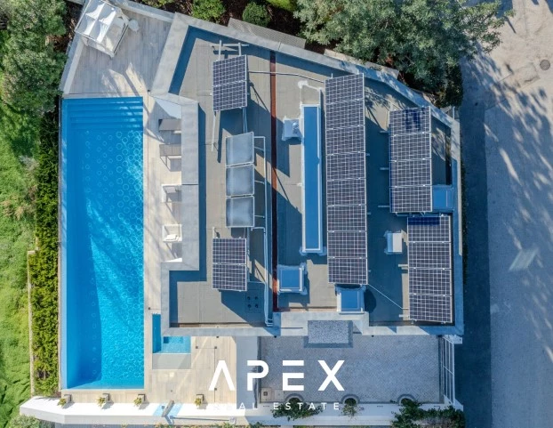 Exclusive Listing | Four Bedroom Modern Luxury Villa with Panoramic Ocean View