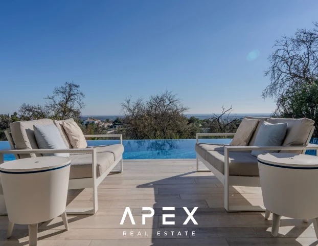 Exclusive Listing | Four Bedroom Modern Luxury Villa with Panoramic Ocean View