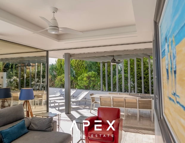 Exclusive Listing | Four Bedroom Modern Luxury Villa with Panoramic Ocean View