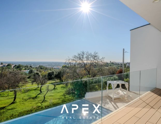 Exclusive Listing | Four Bedroom Modern Luxury Villa with Panoramic Ocean View
