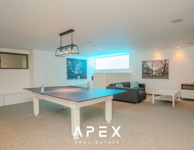 Exclusive Listing | Four Bedroom Modern Luxury Villa with Panoramic Ocean View