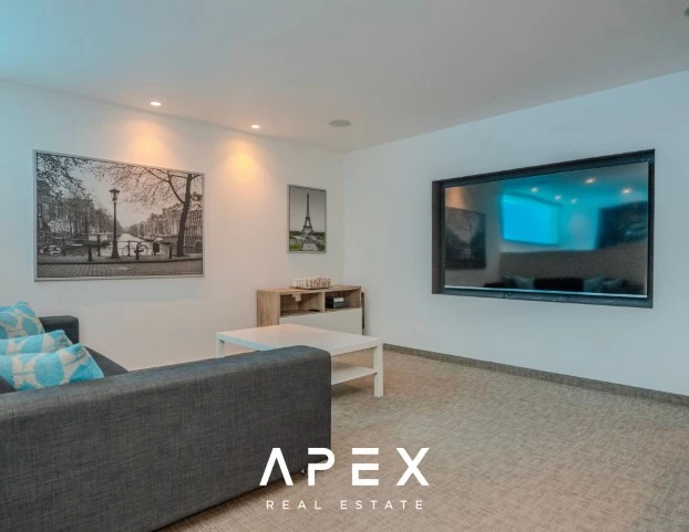 Exclusive Listing | Four Bedroom Modern Luxury Villa with Panoramic Ocean View