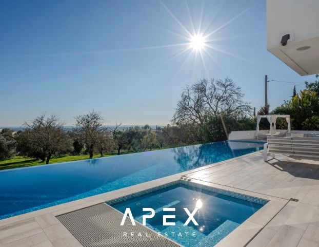 Exclusive Listing | Four Bedroom Modern Luxury Villa with Panoramic Ocean View