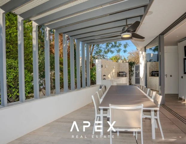 Exclusive Listing | Four Bedroom Modern Luxury Villa with Panoramic Ocean View