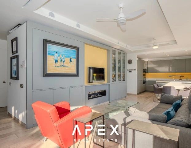 Exclusive Listing | Four Bedroom Modern Luxury Villa with Panoramic Ocean View