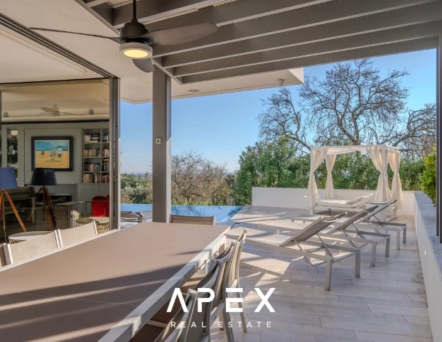 Exclusive Listing | Four Bedroom Modern Luxury Villa with Panoramic Ocean View