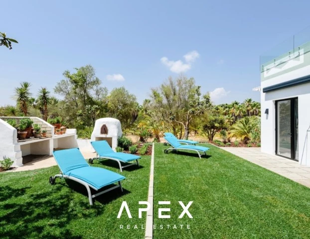 There bedroom villa in landscape garden with pool