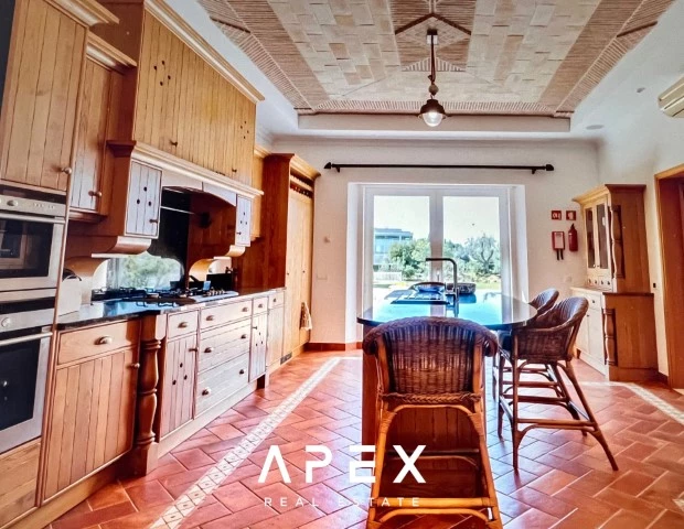 5 Bedroom Villa in Quinta do Lago with spectacular views of the Ocean and Ria Formosa