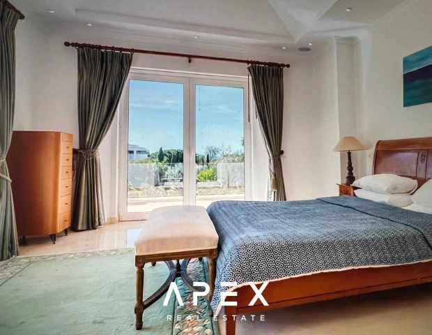 5 Bedroom Villa in Quinta do Lago with spectacular views of the Ocean and Ria Formosa