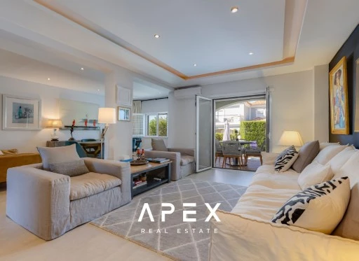 Town House 3 Bedrooms