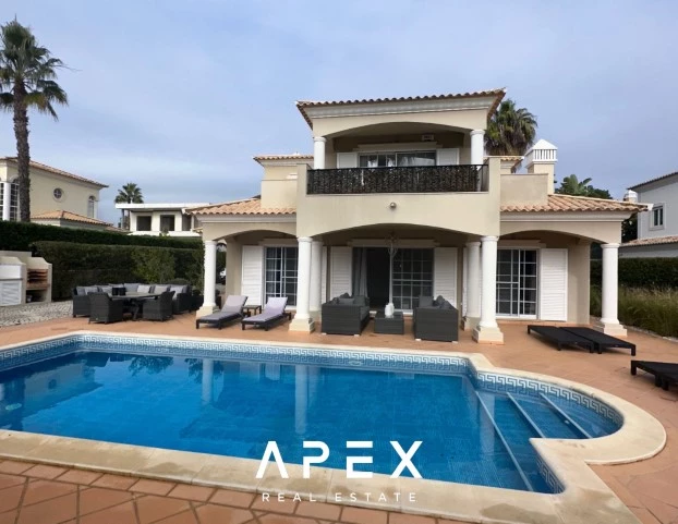 12 Month Rental | 4 Bedroom Villa close to Quinta Do Lago and Vale do Lobo