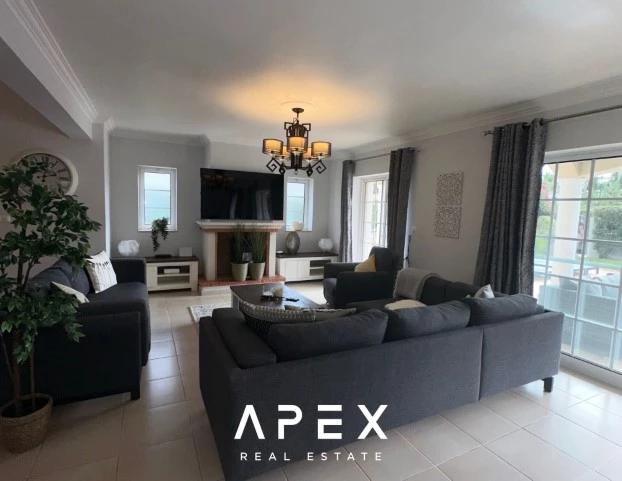 12 Month Rental | 4 Bedroom Villa close to Quinta Do Lago and Vale do Lobo