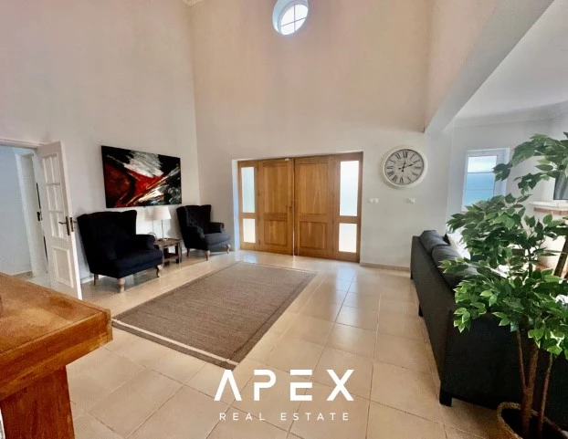 12 Month Rental | 4 Bedroom Villa close to Quinta Do Lago and Vale do Lobo
