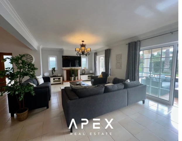 12 Month Rental | 4 Bedroom Villa close to Quinta Do Lago and Vale do Lobo