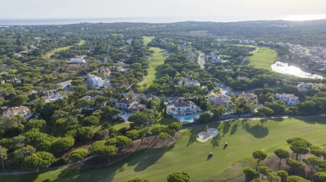 Five Bedroom Villa in Quinta do Lago with Golf views | 12 Month Rental