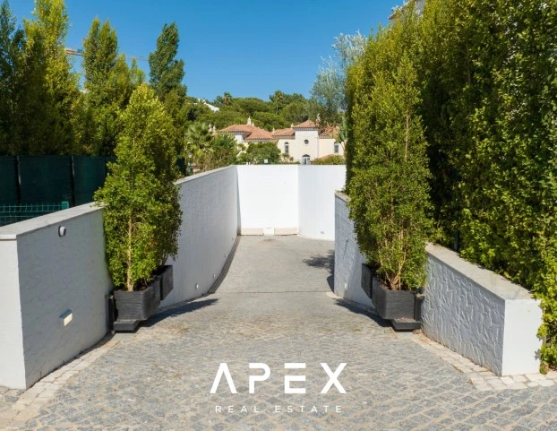 12 Month Long Term Rental | 5 Bedroom Villa with a separate 2 Bedroom Staff Quarters