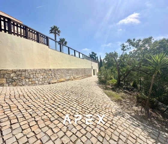 Five bedrooms villa in Estoi with stunning views of sea and countryside