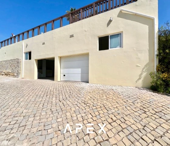 Five bedrooms villa in Estoi with stunning views of sea and countryside