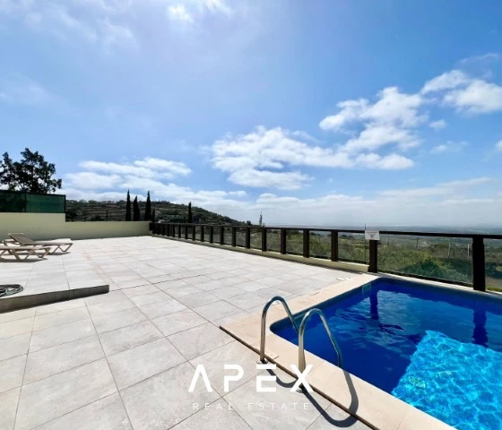 Five bedrooms villa in Estoi with stunning views of sea and countryside