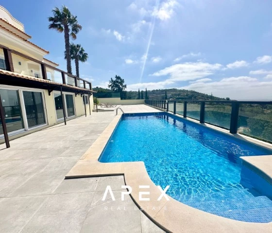 Five bedrooms villa in Estoi with stunning views of sea and countryside