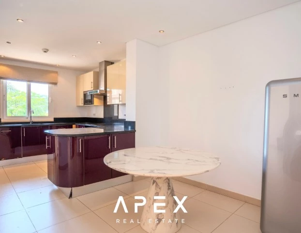 Four Bedroom Town House in The Crest