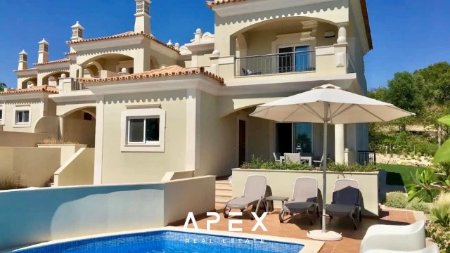 Four Bedroom Townhouse \ landscaped garden \ private pool \ Gated community