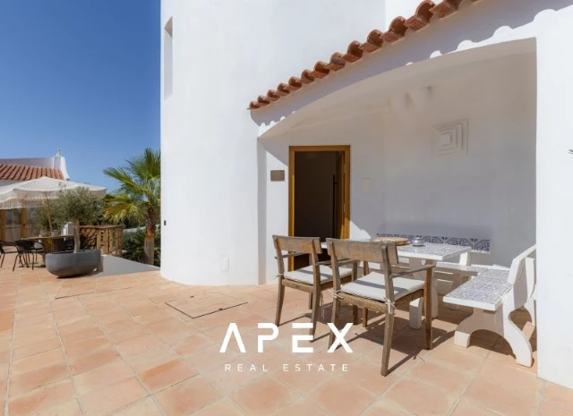 A Unique Long-Term Rental in Silves Countryside, situated next to the Tranquil River
