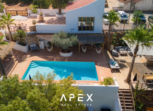 A Unique Long-Term Rental in Silves Countryside, situated next to the Tranquil River